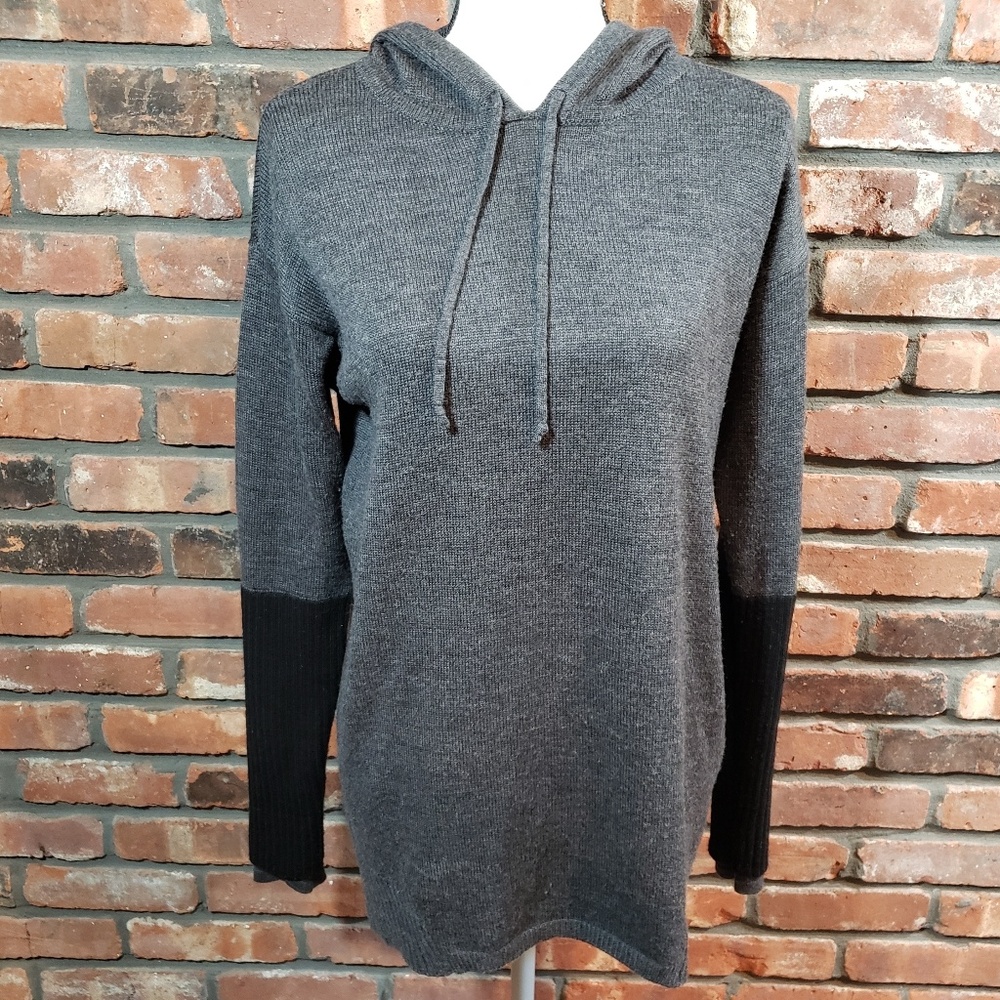 Athleta Merino Hooded Nopa Sweater Ribbed Sleeve